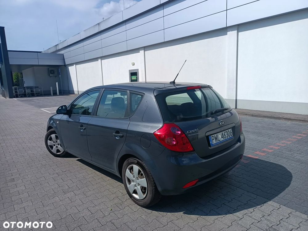 Kia Ceed 1.4 Comfort - 3