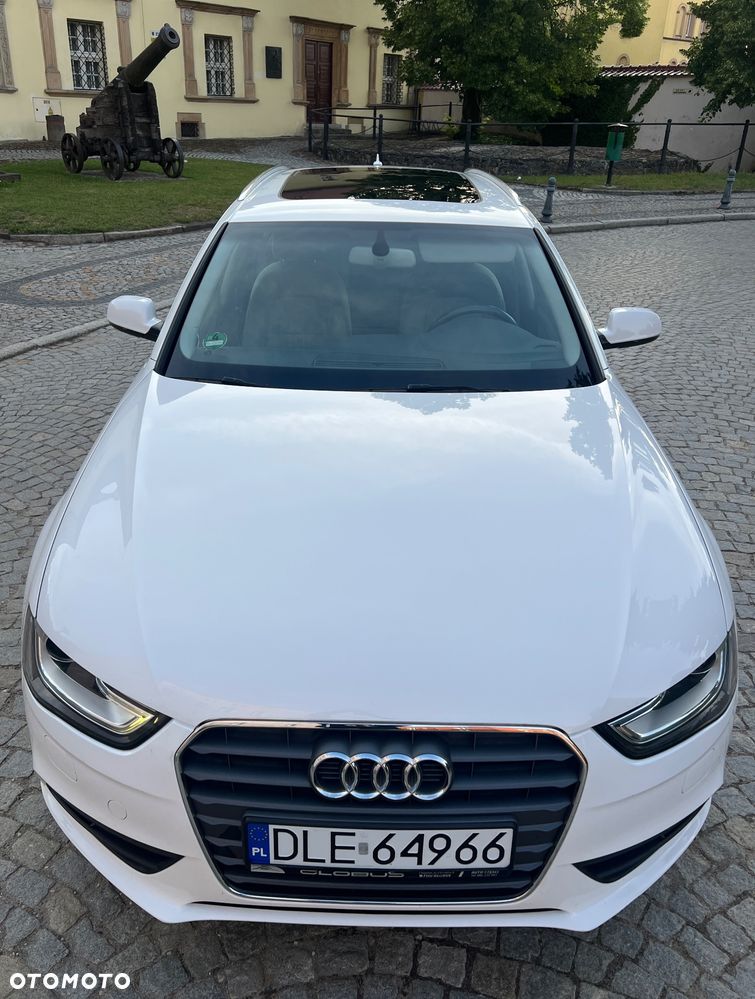 Audi A4 Avant 1.8 TFSI Ambiente - 1