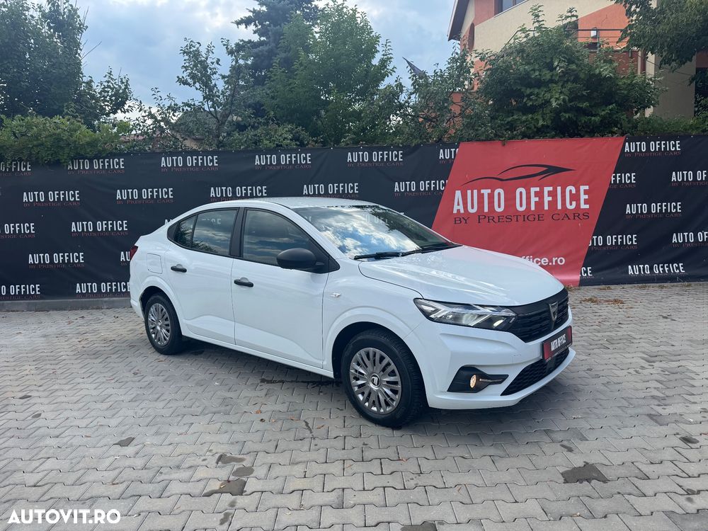 Dacia Logan TCe 90 Essential - 1