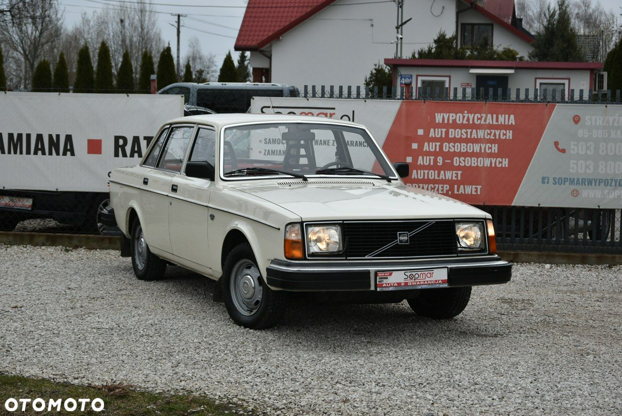 Volvo Seria 200 - 9