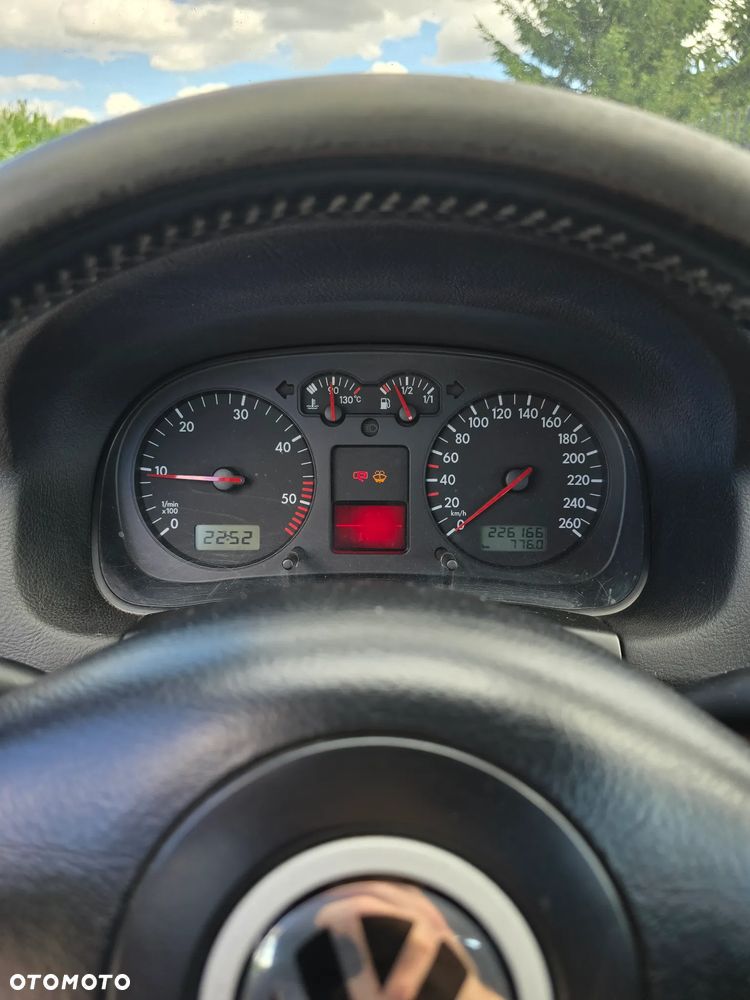 Volkswagen Golf - 13