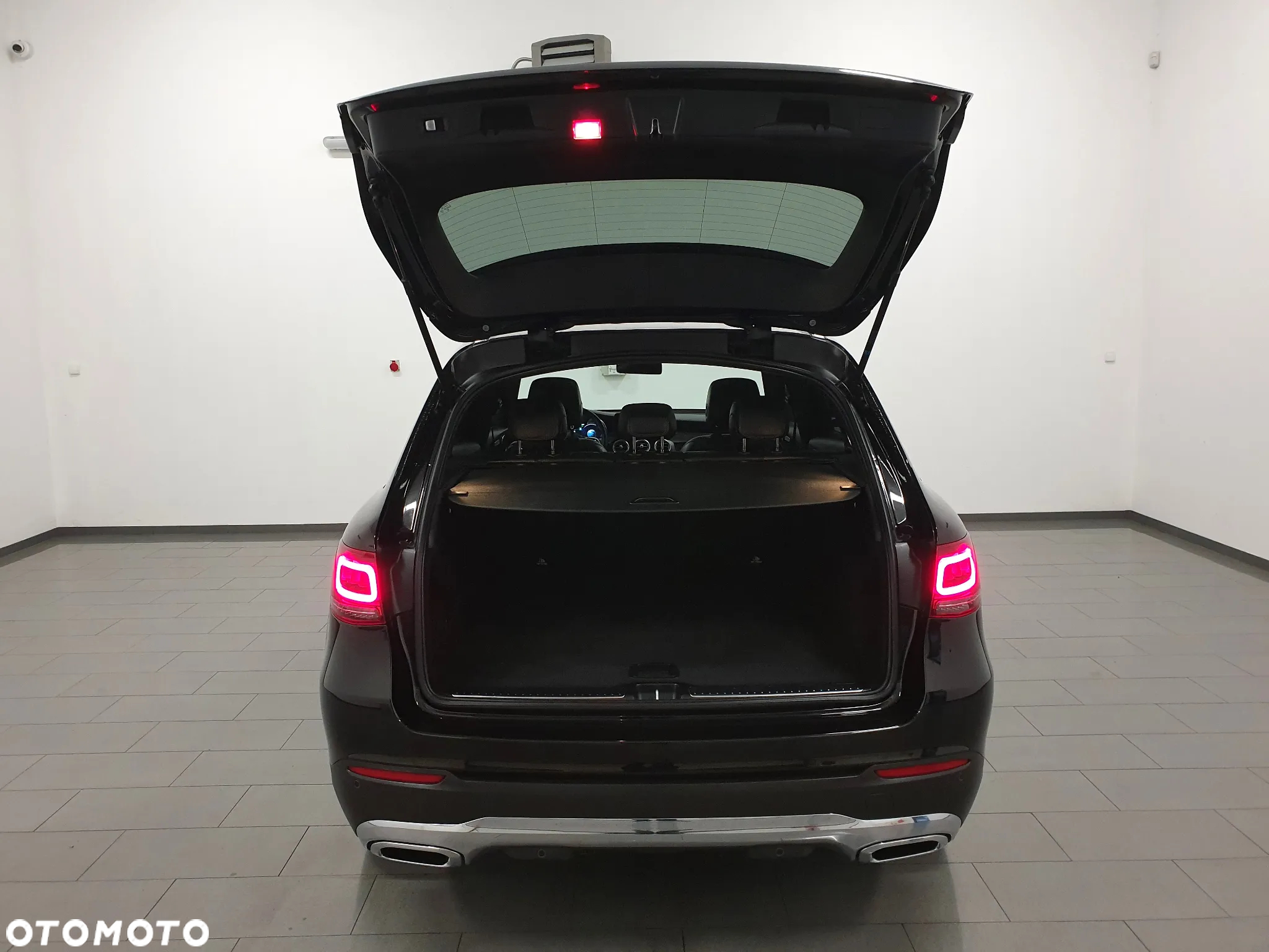 Mercedes-Benz GLC 220 d 4Matic 9G-TRONIC AMG Line - 5