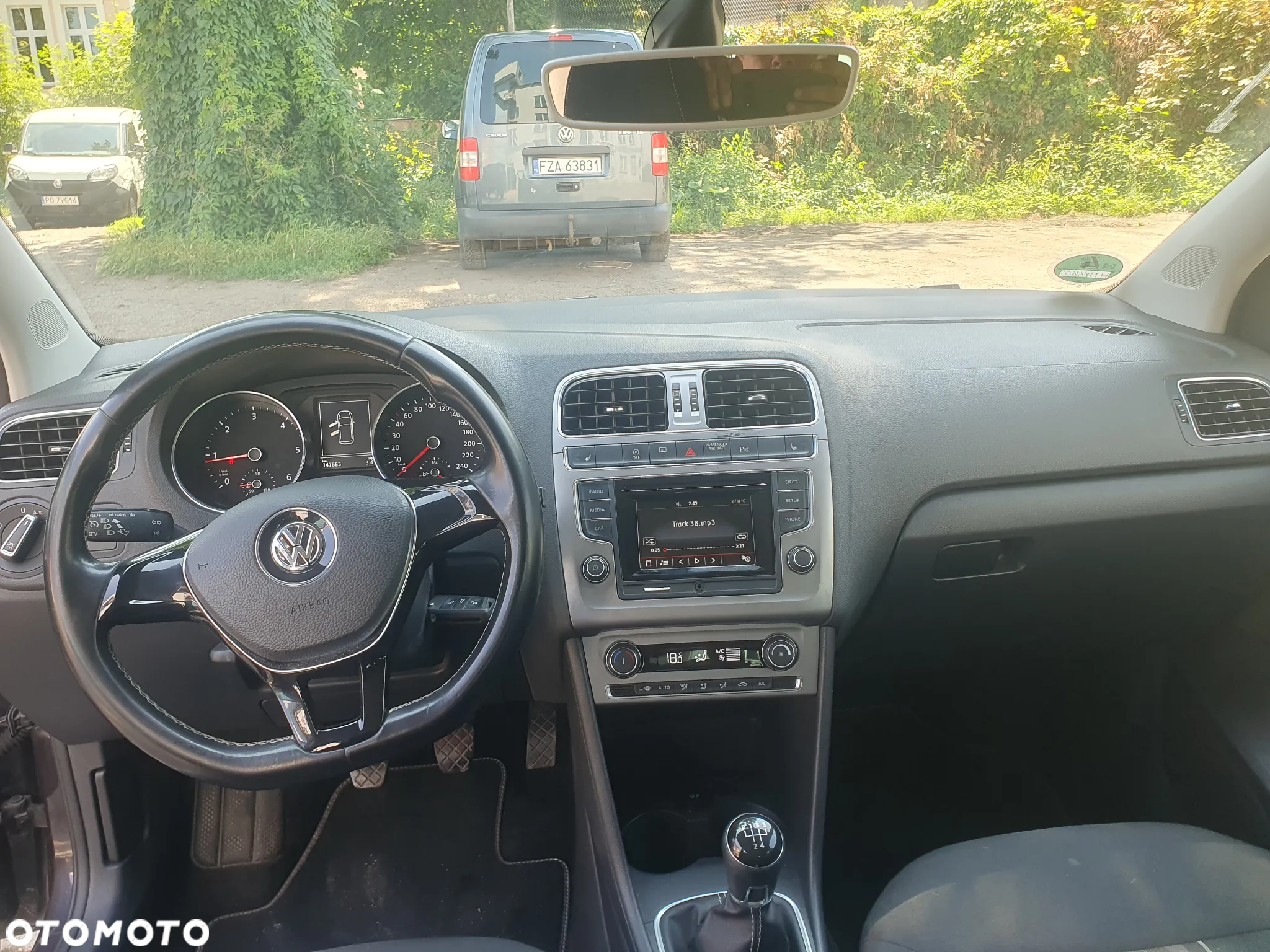 Volkswagen Polo 1.4 TDI (Blue Motion Technology) Comfortline - 10