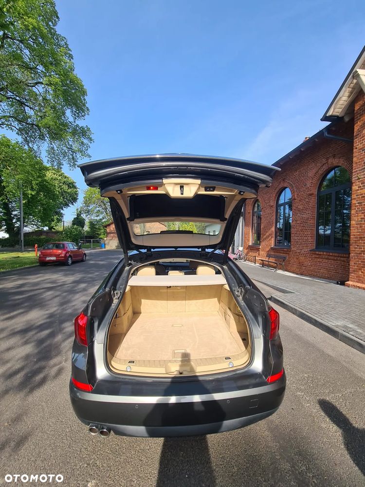 BMW Seria 5 530d xDrive Luxury Line - 4