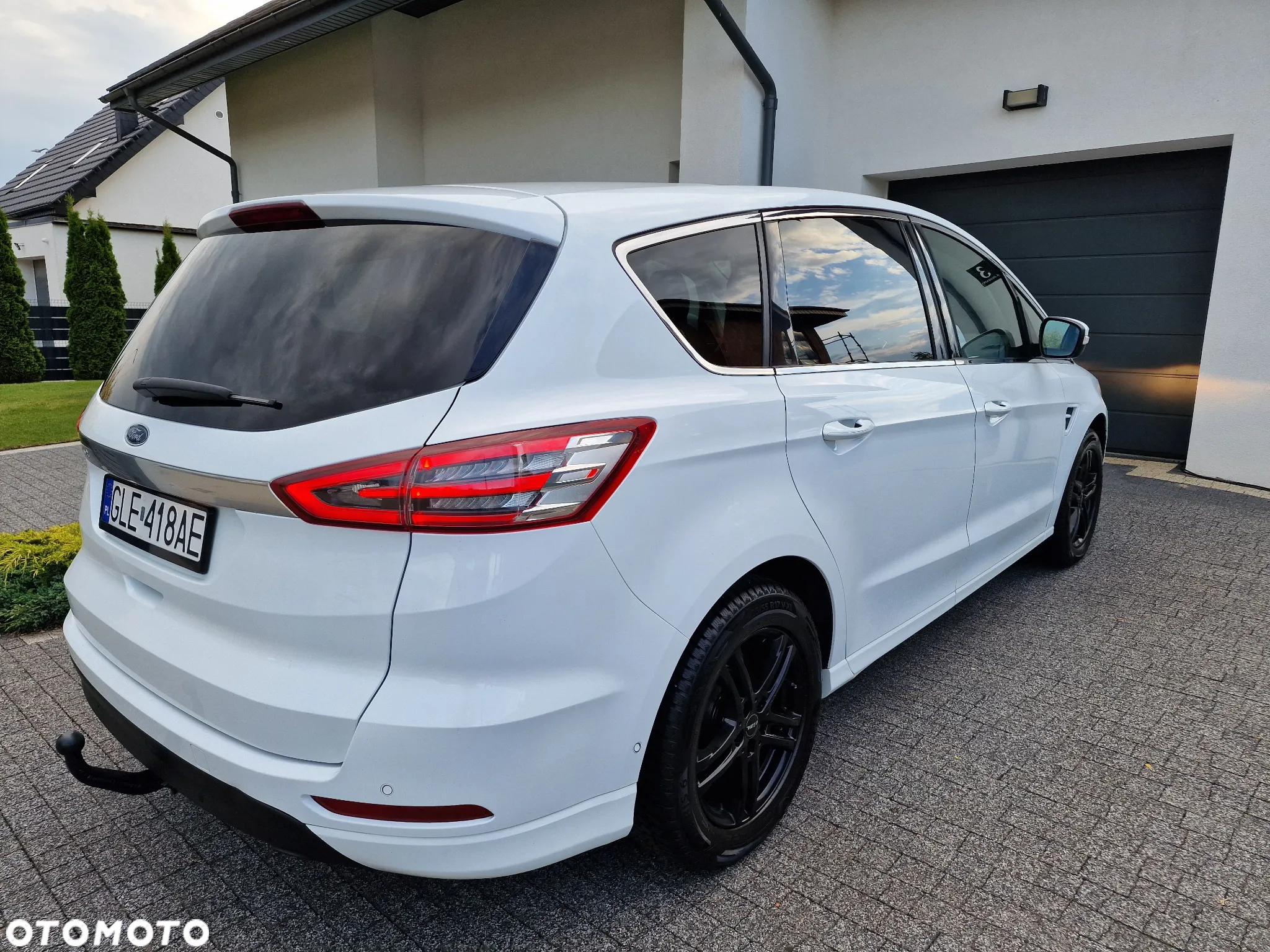 Ford S-Max 2.0 TDCi Titanium - 11