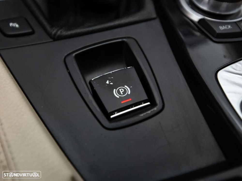 BMW 520 - 16