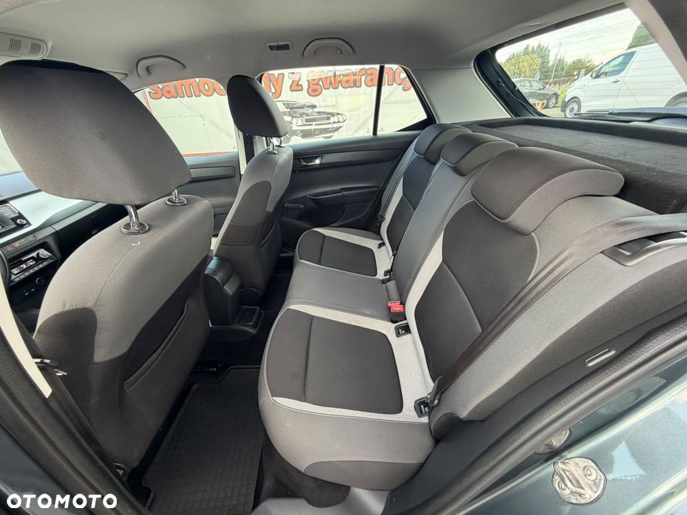 Skoda Fabia 1.2 TSI DSG Ambition - 25