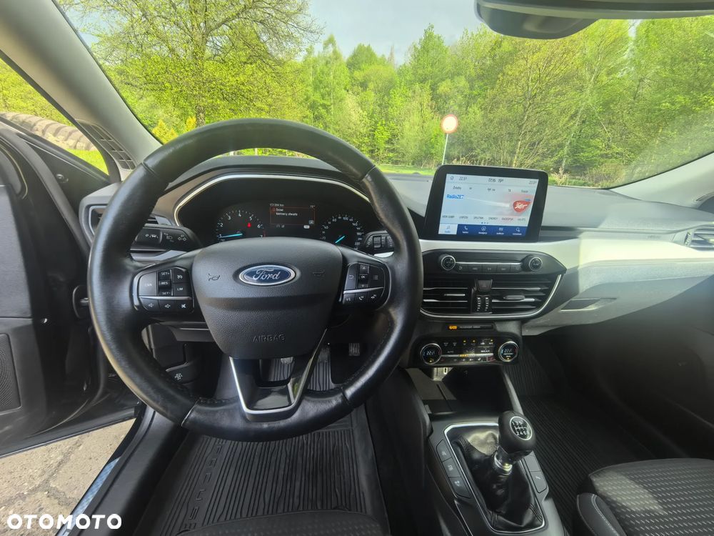 Ford Focus 1.0 EcoBoost STart-Stopp-System TITANIUM - 30