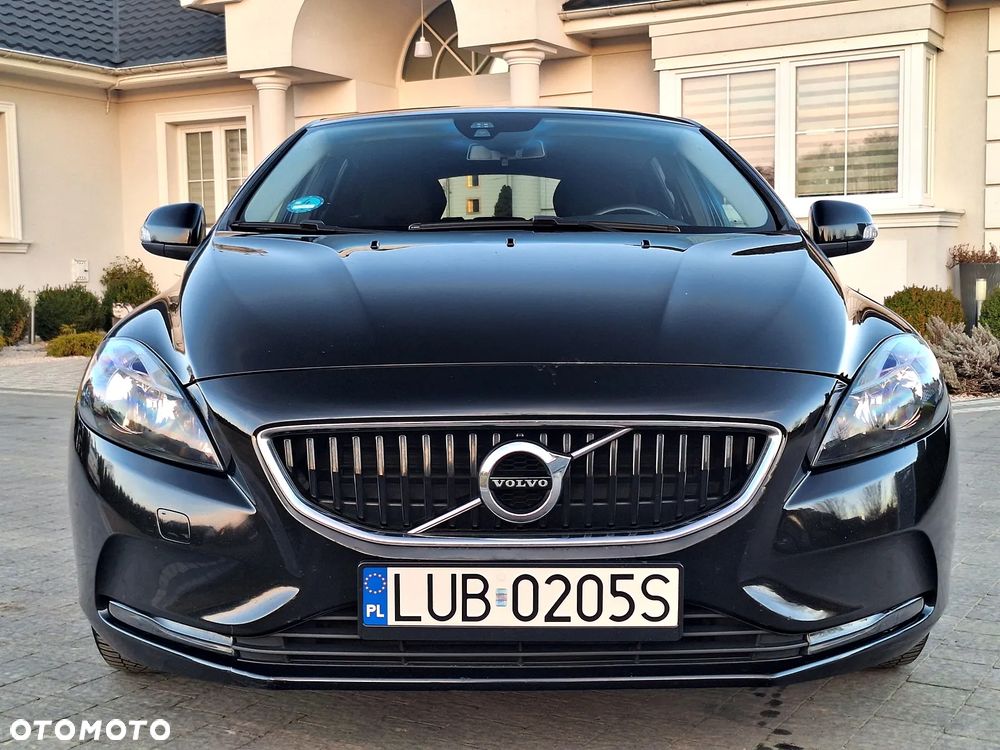 Volvo V40 D2 - 16