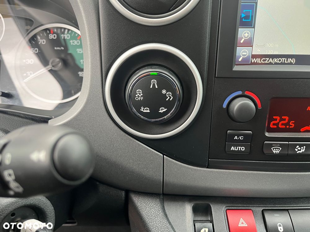 Peugeot Partner BlueHDi 120 Stop&Start Outdoor - 26