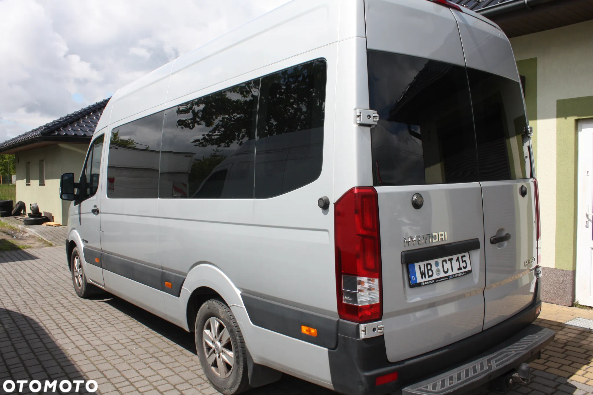 Hyundai H350 - 36