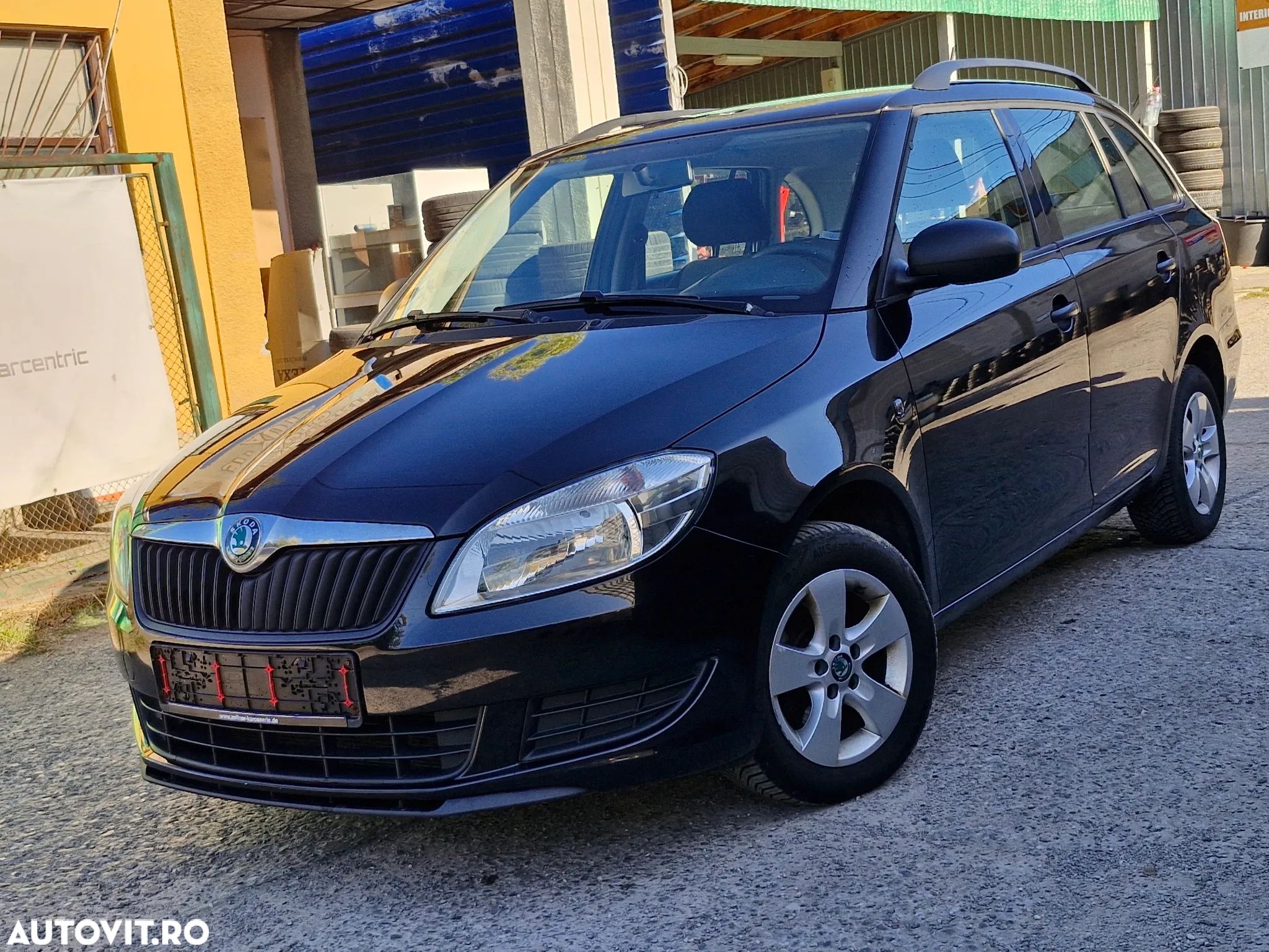 Skoda Fabia 1.2 TSI Ambiente - 1