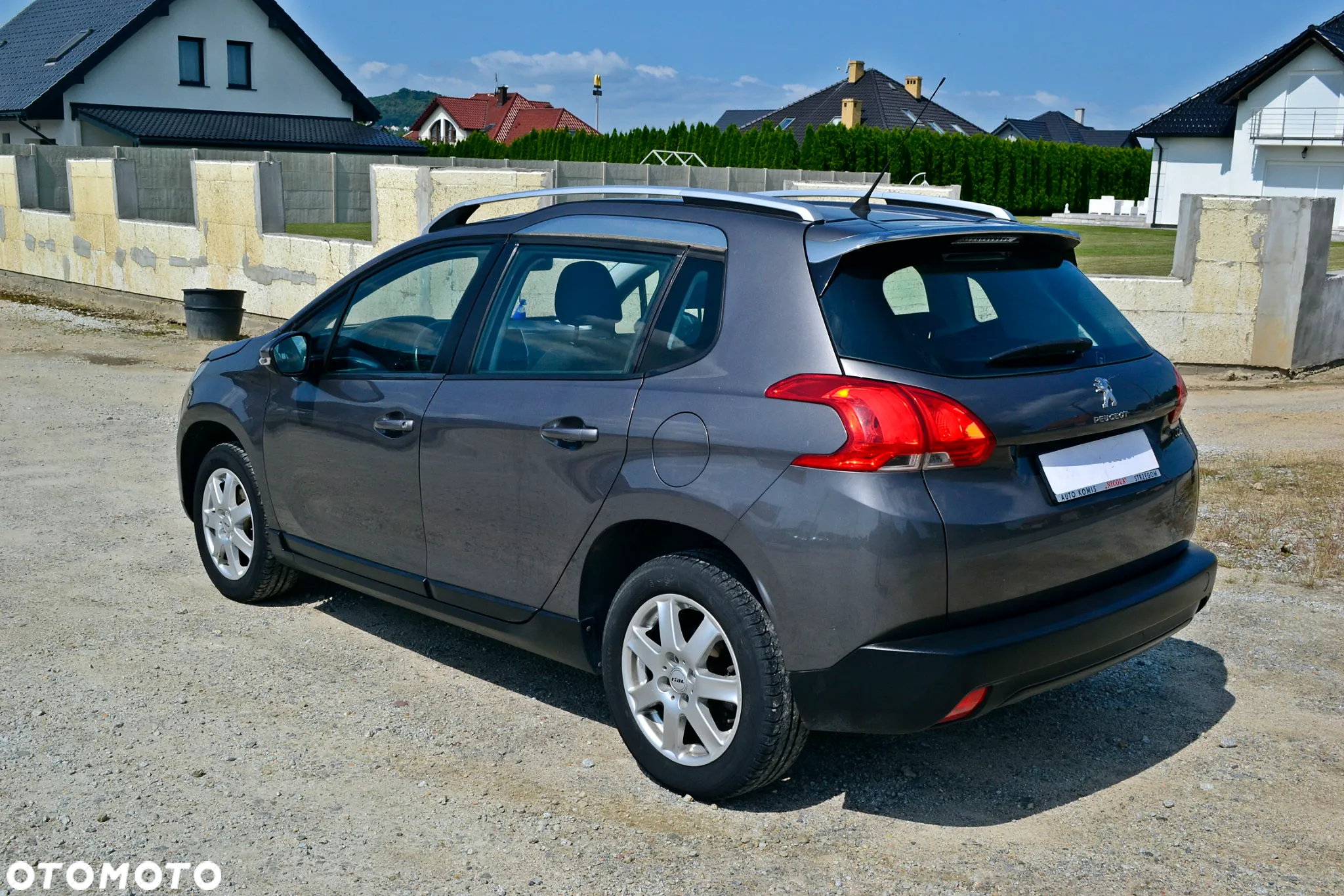 Peugeot 2008 - 7