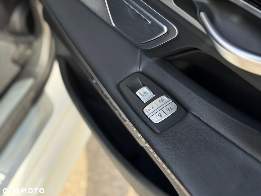BMW Seria 7 - 30