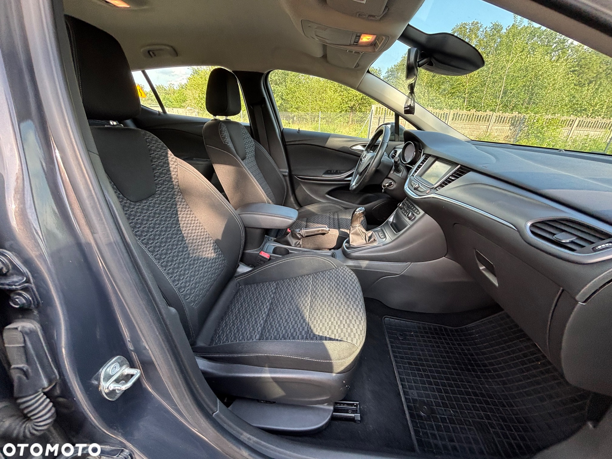 Opel Astra V 1.4 T GPF Dynamic S&S - 31