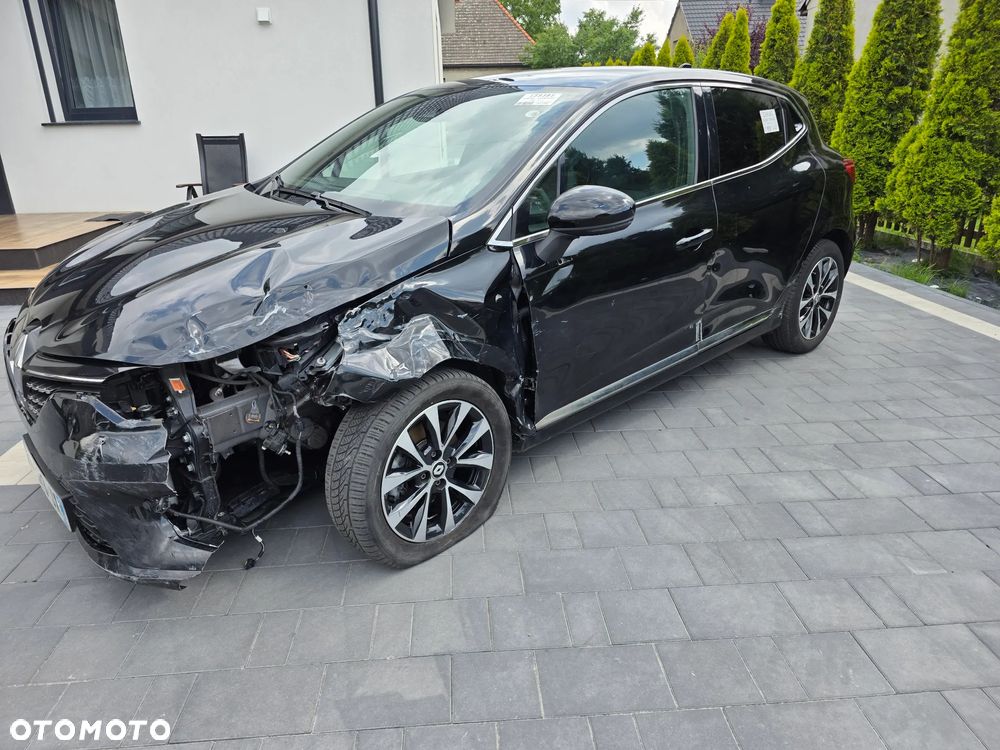 Renault Clio - 7