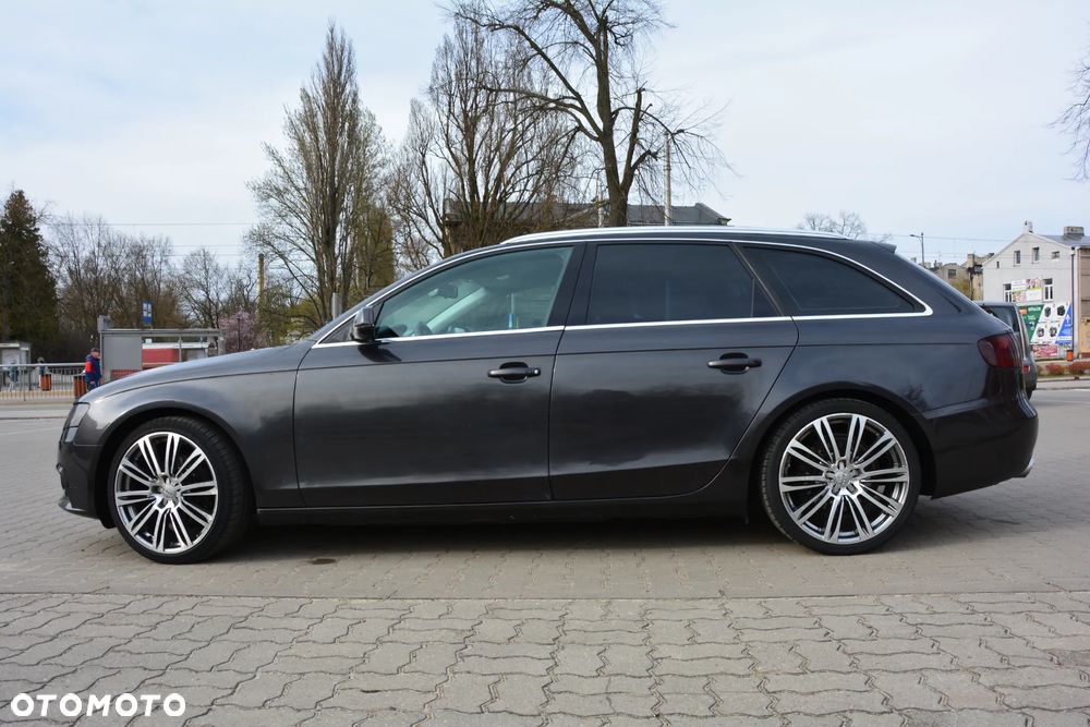 Audi A4 Avant 2.0 TFSI Attraction - 5