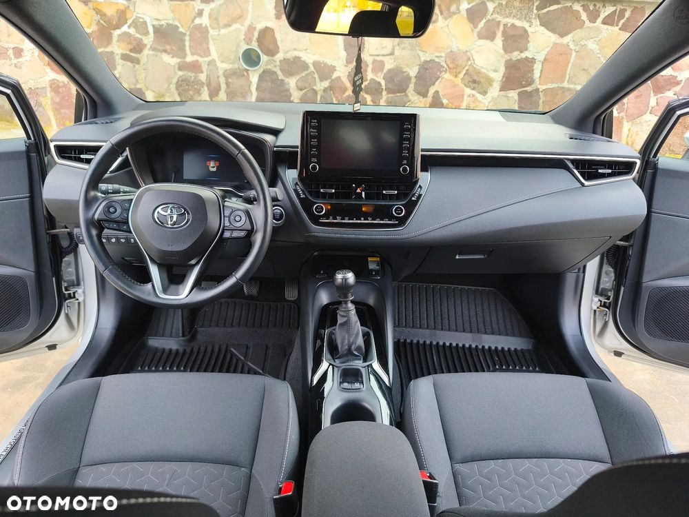 Toyota Corolla 1.2 Turbo Team Deutschland - 16