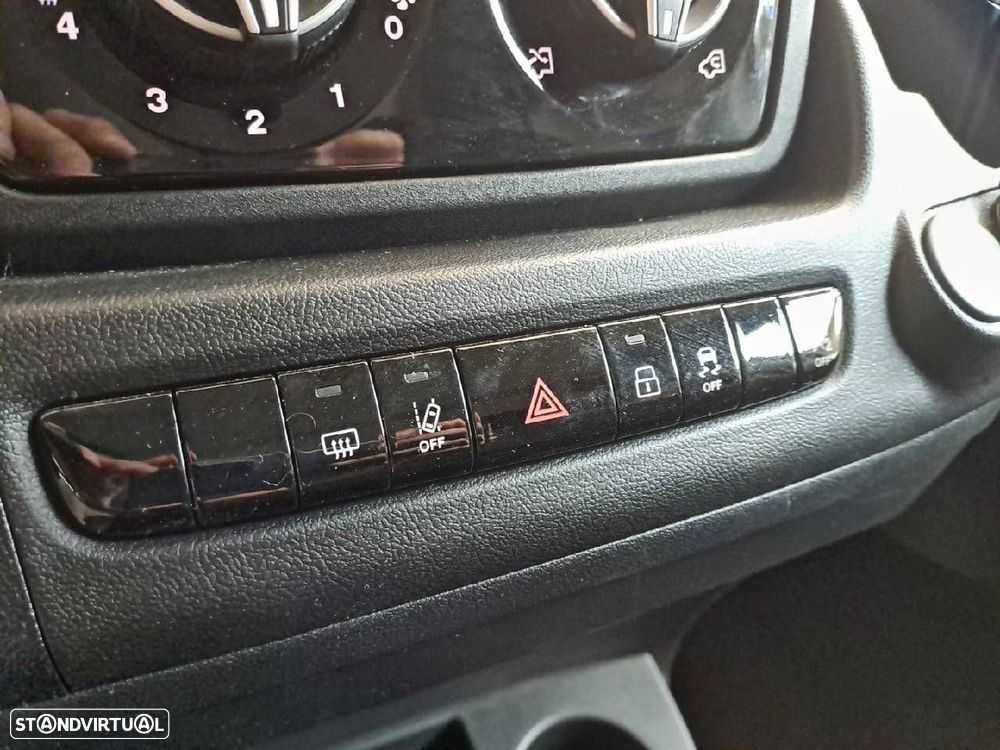 Citroën Jumper 2.2 BlueHDi 140 MT 3.3T L3 H2 - 23