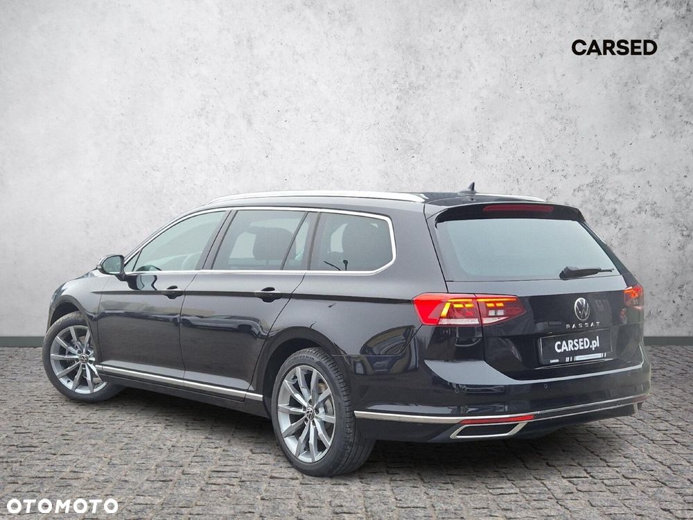 Volkswagen Passat - 3