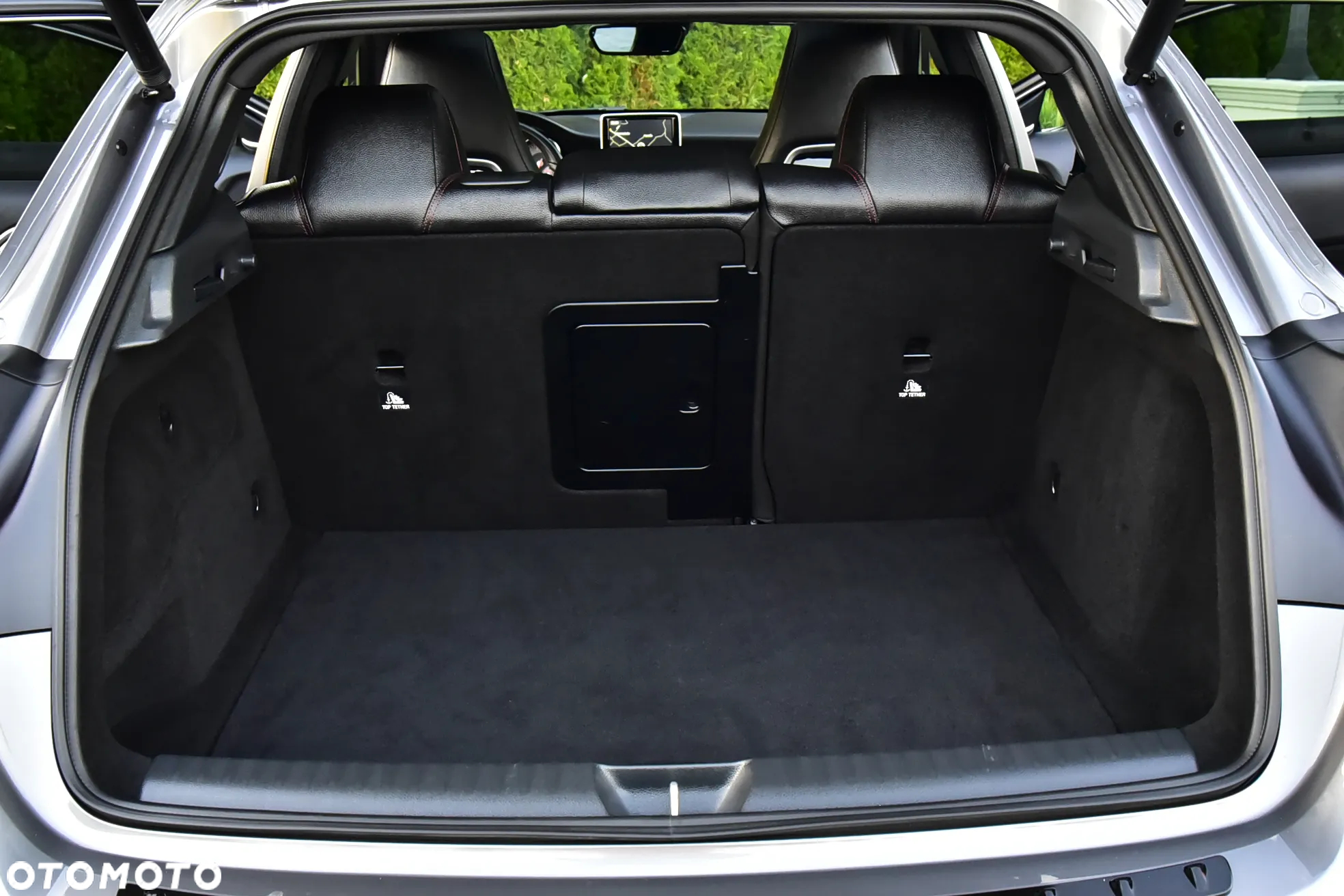 Mercedes-Benz GLA 250 4Matic 7G-DCT AMG Line - 34