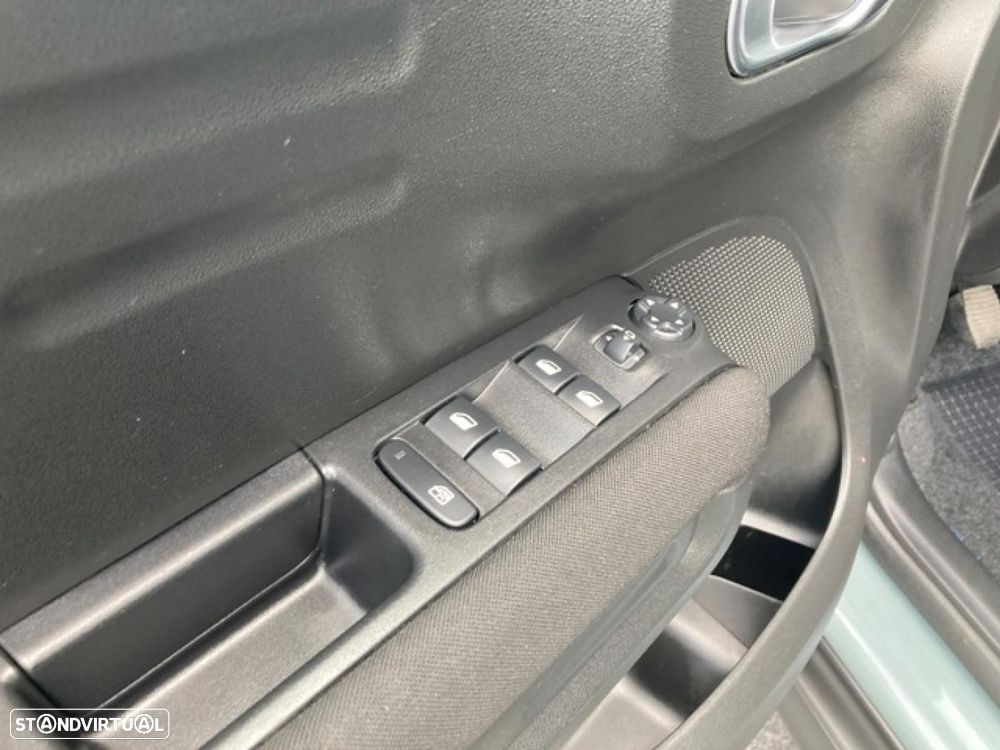 Citroën C3 Aircross PureTech 110 Stop & Start OPF SHINE - 24