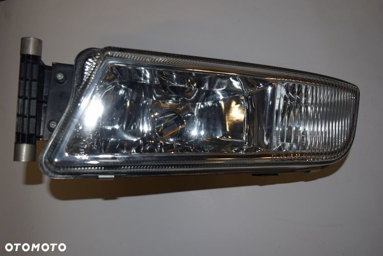 MAN TGX TGS HALOGEN HALOGENY LEWY NOWY - 1