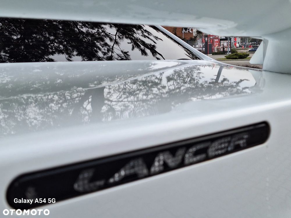 Mitsubishi Lancer 1.5 - 6