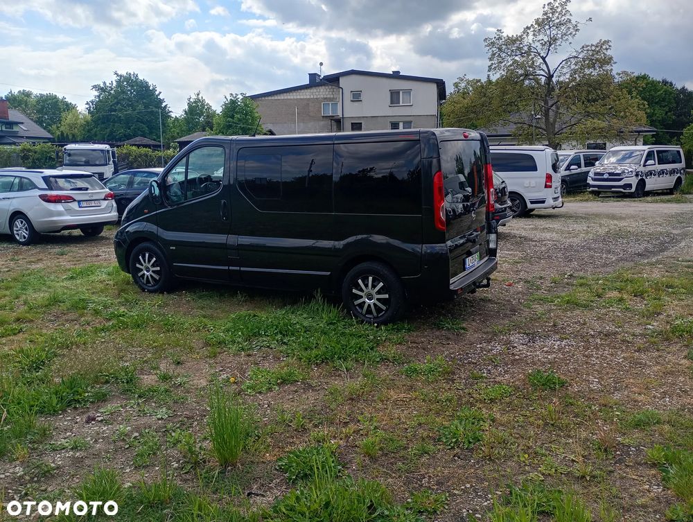 Opel Vivaro - 27
