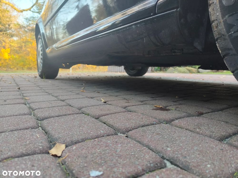 Volkswagen Golf - 12