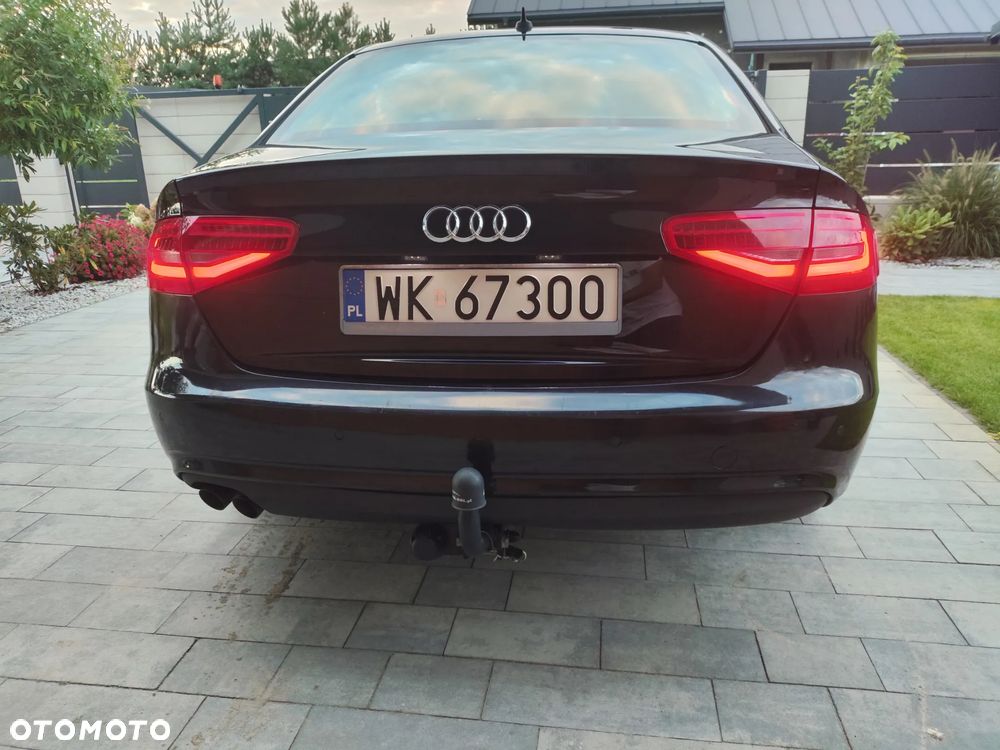 Audi A4 Limousine 2.0 TDI DPF Ambiente - 8