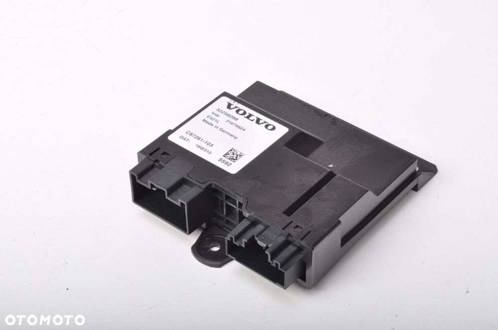 VOLVO V60 II MODUŁ STEROWNIK KLAPY 32256098