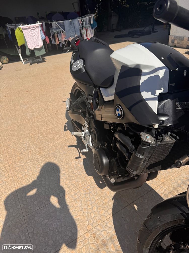 BMW F 800 R Naked - 2