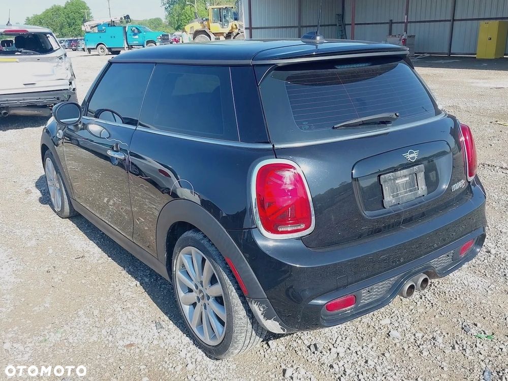 MINI Cooper S - 4