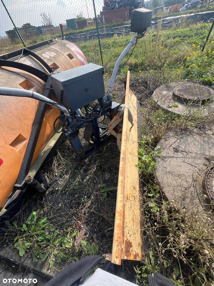 Pług do sniegu, PŁUGI BĄDŹ GOTOWY NA ZIMĘ ! REZERWACJA !! - 2