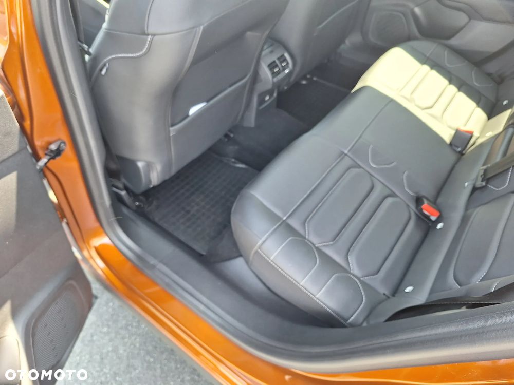 Citroën C4 1.2 PureTech Shine S&S EAT8 - 12