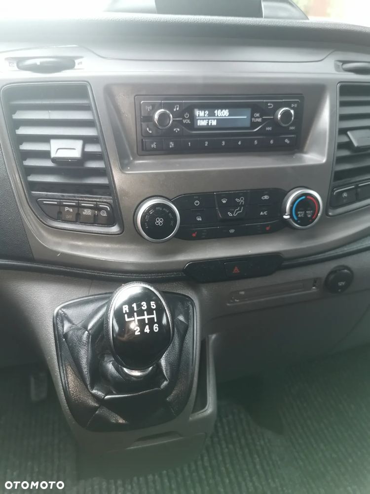 Ford Transit Custom 300 L2H1 Limited (bryg.) - 3