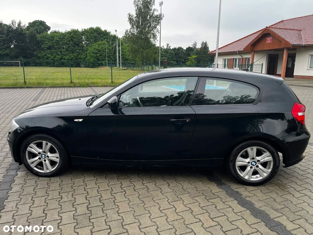 BMW Seria 1 118d - 5