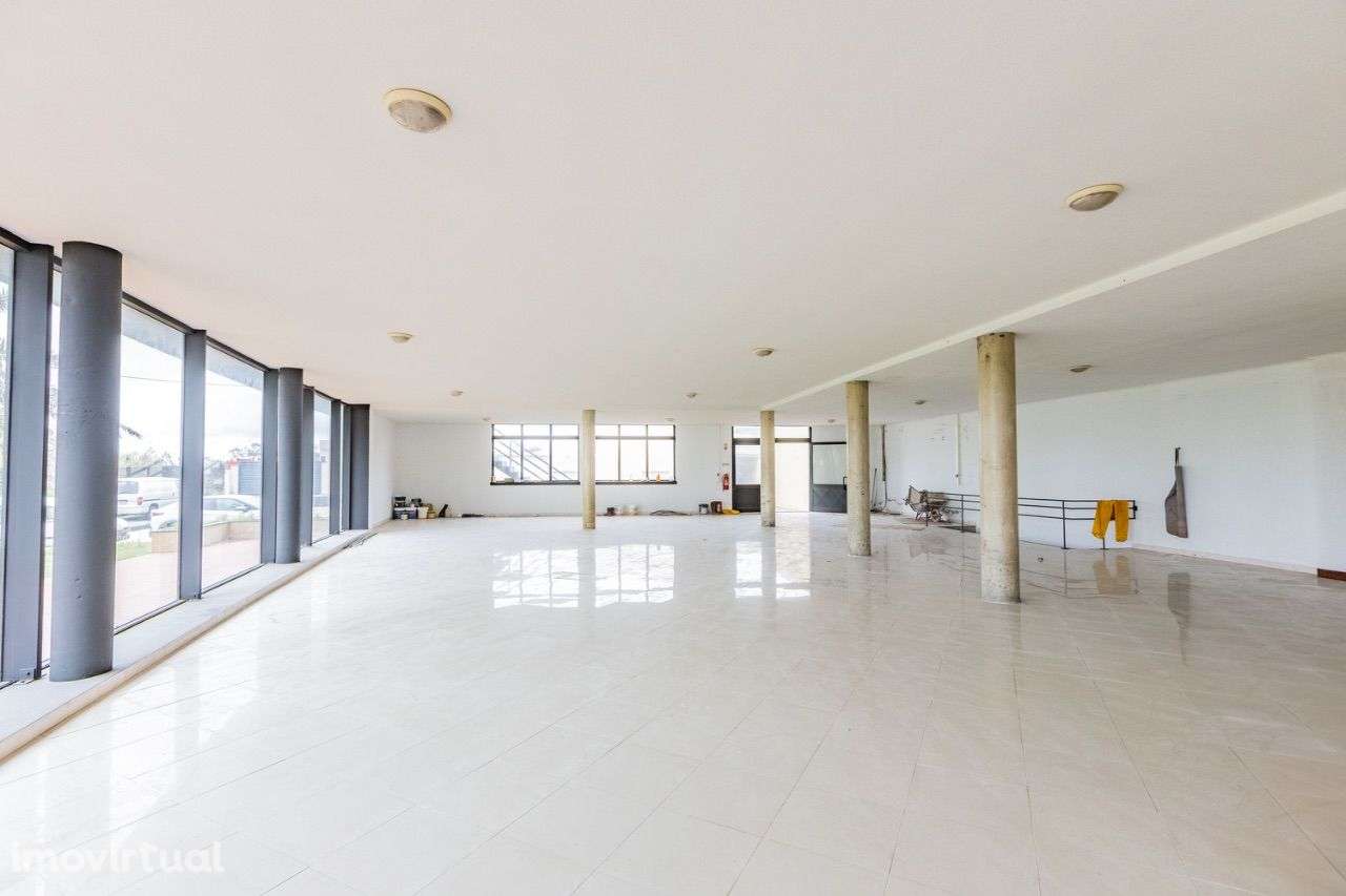 Armazém Estrada Regional Ribeira Grande - Grande imagem: 5/40