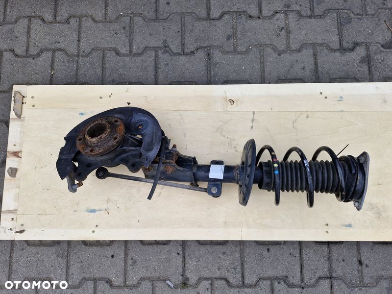 PEUGEOT 3008 II 2 1.2 THP MCPHERSON AMORTYZATOR ZWROTNICA PRAWY PRZÓD - 1