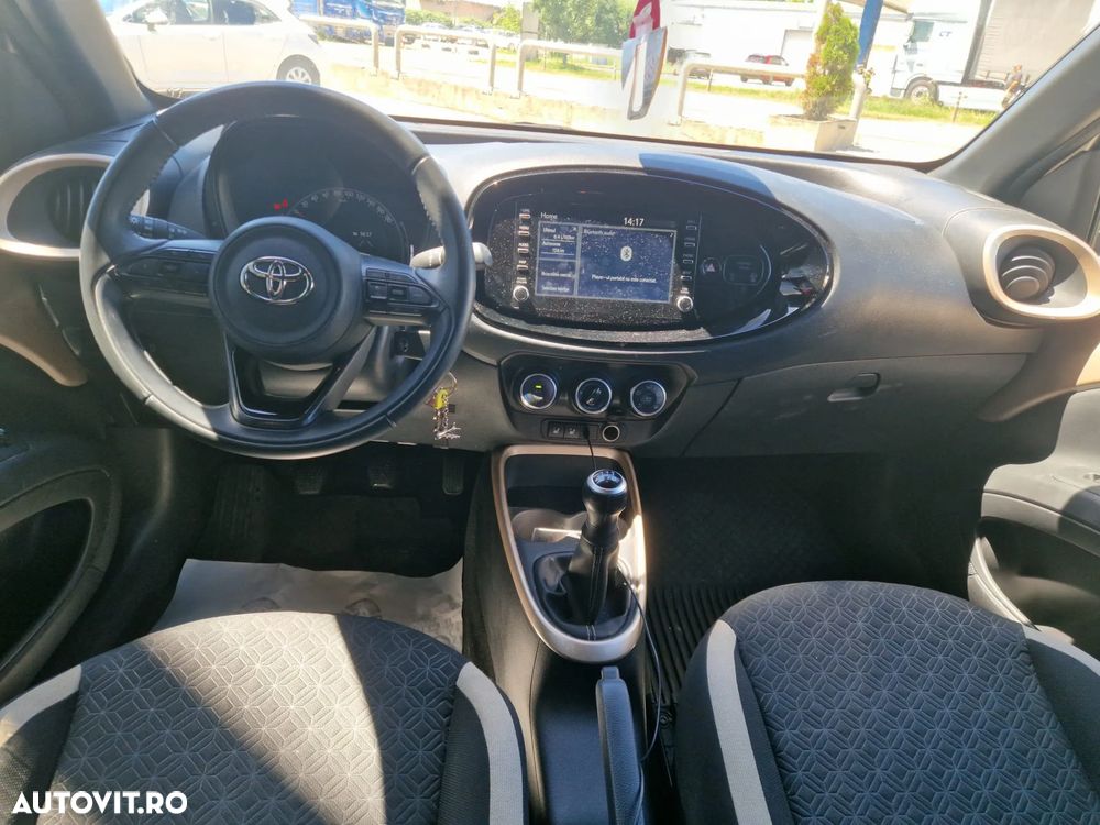 TOYOTA Aygo X 2023 — imagine 11