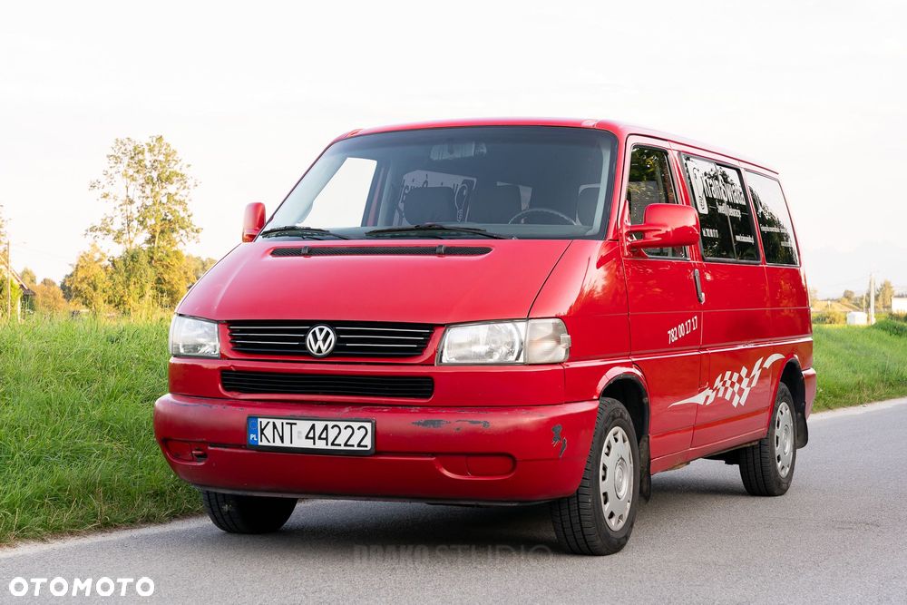 Volkswagen Caravelle - 2