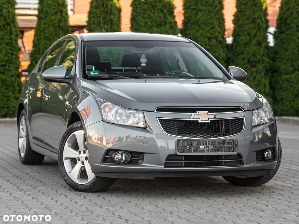 Chevrolet Cruze 1.8 LT - 2
