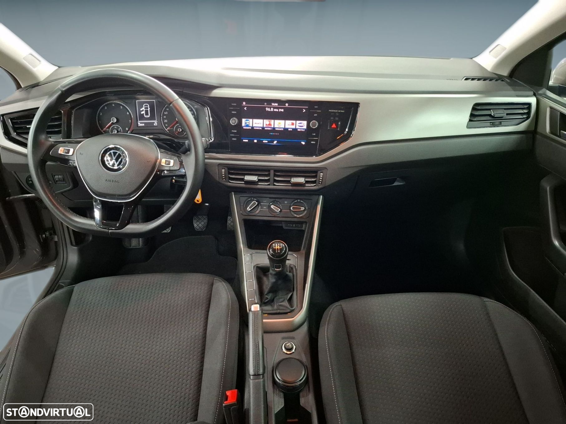 VW Polo 1.0 Confortline - 12