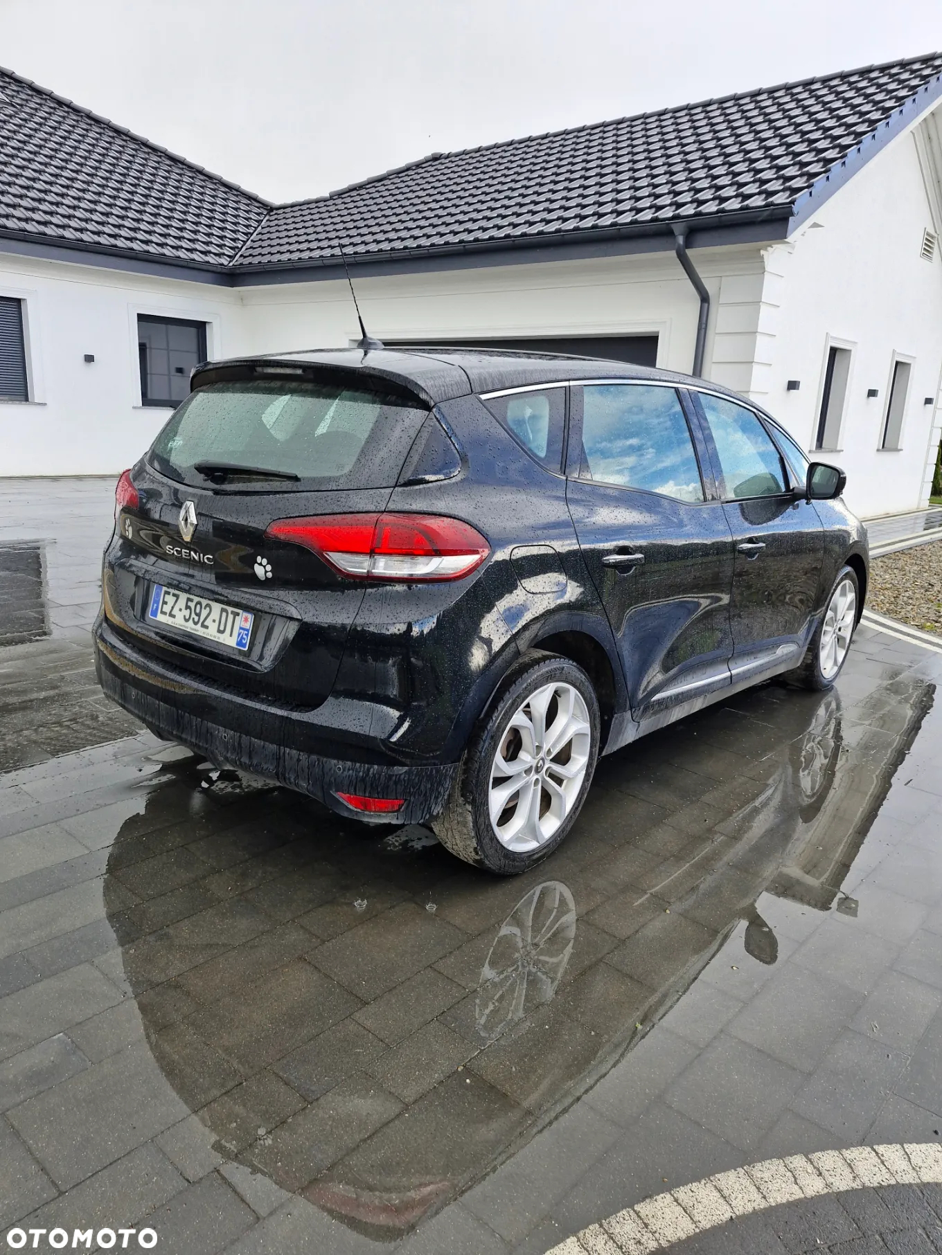 Renault Grand Scenic ENERGY dCi 110 EDC INTENS - 3