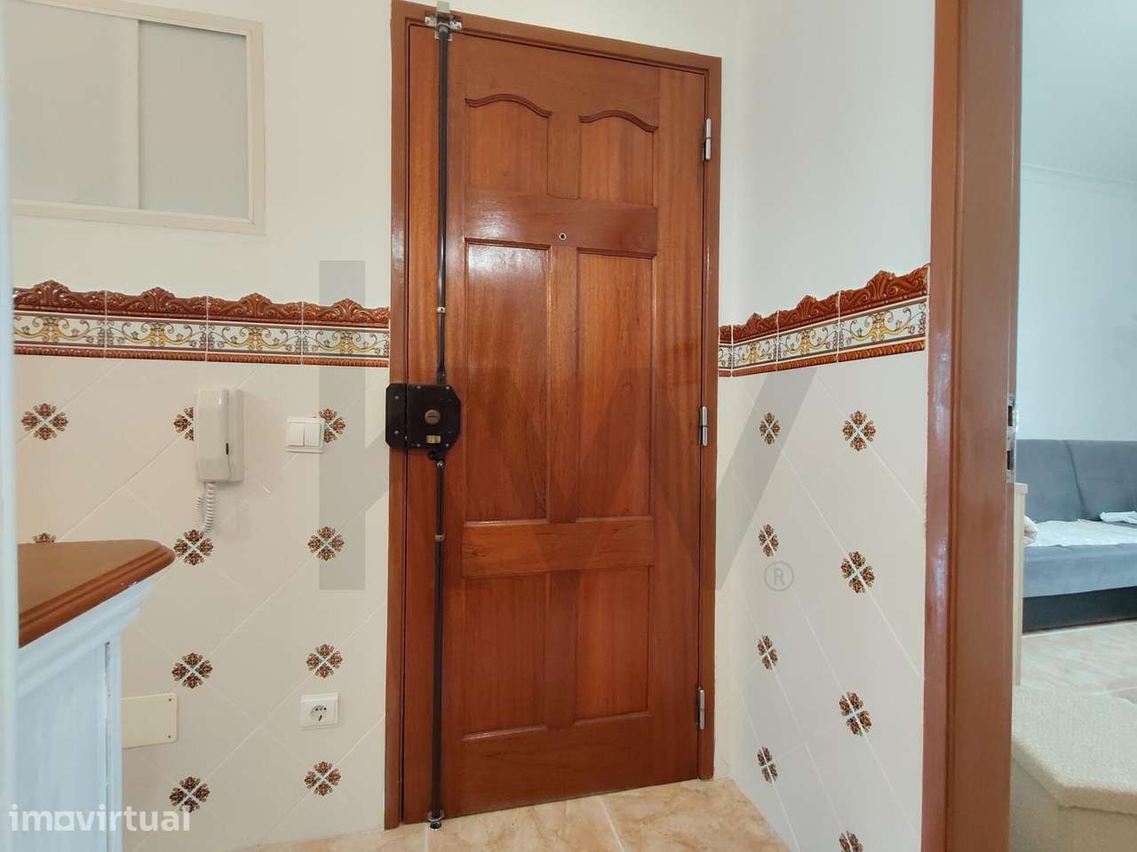 Apartamento T3 com varanda e arrecadação, na Moita, Setúbal - Grande imagem: 2/24
