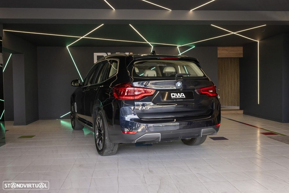 BMW iX3 Inspiring - 7