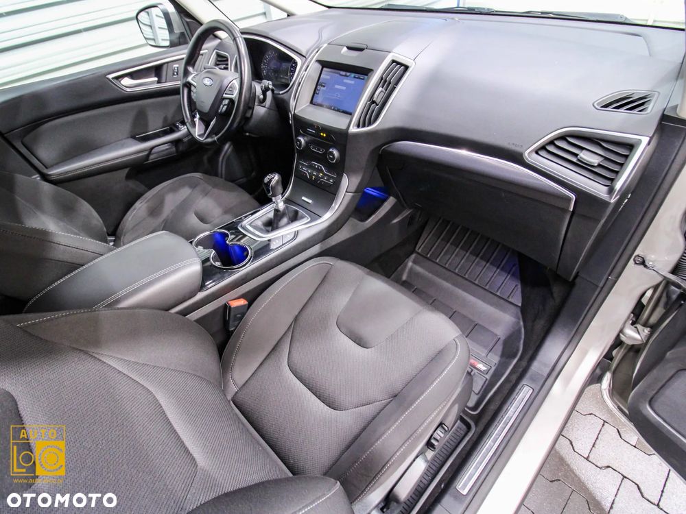 Ford S-Max 2.0 EcoBlue Titanium - 9