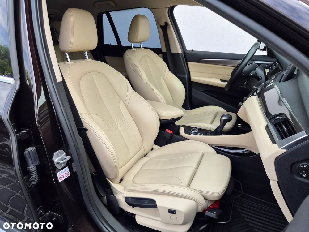 BMW X1 xDrive18d xLine sport - 8