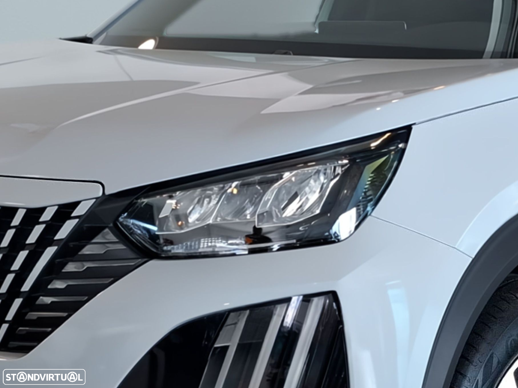 Peugeot e-2008 54 kWh Allure - 3